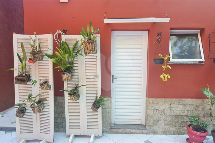 Casa à venda com 3 suítes no condomínio Parque Imperial da Cantareira, Mairiporã - SP