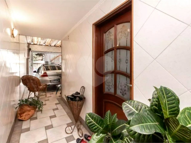 Sobrado à venda com 3 quartos, sendo 1 suíte,  em Tremembé, São Paulo, SP