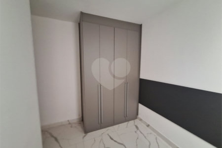 Apartamento à venda com 3 quartos em Vila Nivi, São Paulo, SP