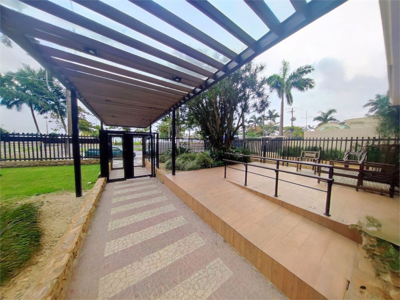 Apartamento Residencial à venda, Gonzaga, Santos - AP1722.