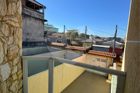 Sobrado à venda com 3 quartos, sendo 1 suíte, em Jardim Popular, São Paulo, SP