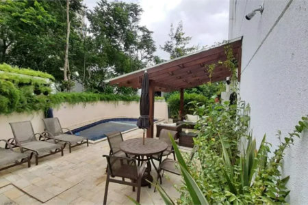 Casa à venda com 3 suítes no condomínio Metropolitan, São Paulo - SP