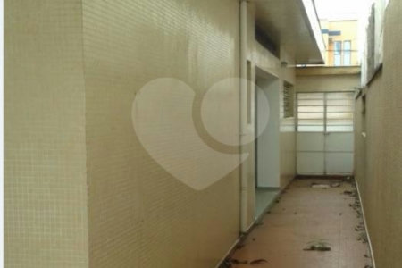 Casa à venda com 4 quartos em Vila Clementino, São Paulo, SP