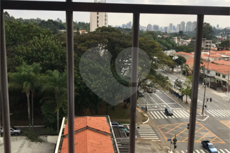 Apartamento à venda com 2 quartos em Jardim Petrópolis, São Paulo, SP