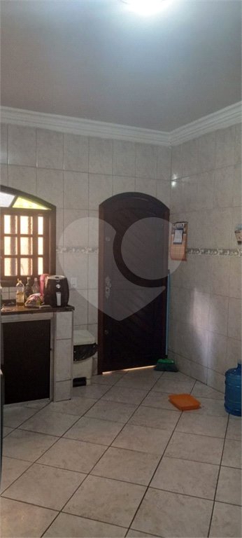 Casa à venda com 3 quartos, sendo 1 suíte, em Jardim dos Ipês, Suzano, SP