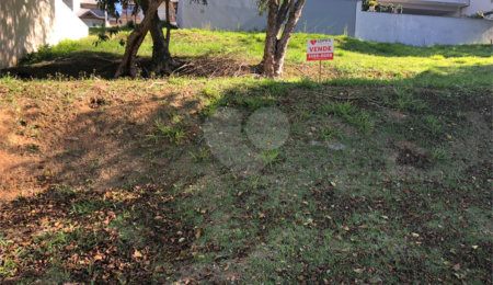 Terreno à venda no condomínio Horto Mirante, São Paulo - SP