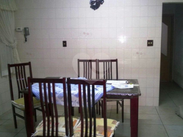 Sobrado à venda com 3 quartos em Tremembé, São Paulo, SP