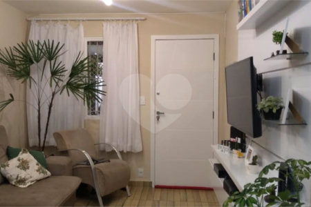 Casa à venda com 3 quartos em Vila Indiana, São Paulo, SP