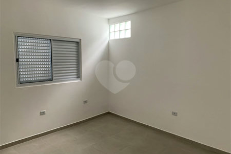 Sobrado à venda com 3 quartos, sendo 2 suítes, em Vila Granada, Mairinque, SP