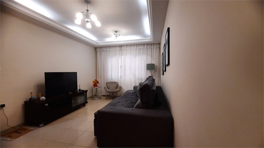 Sobrado à venda com 3 quartos, sendo 1 suíte, em Jardim Marajoara, São Paulo, SP