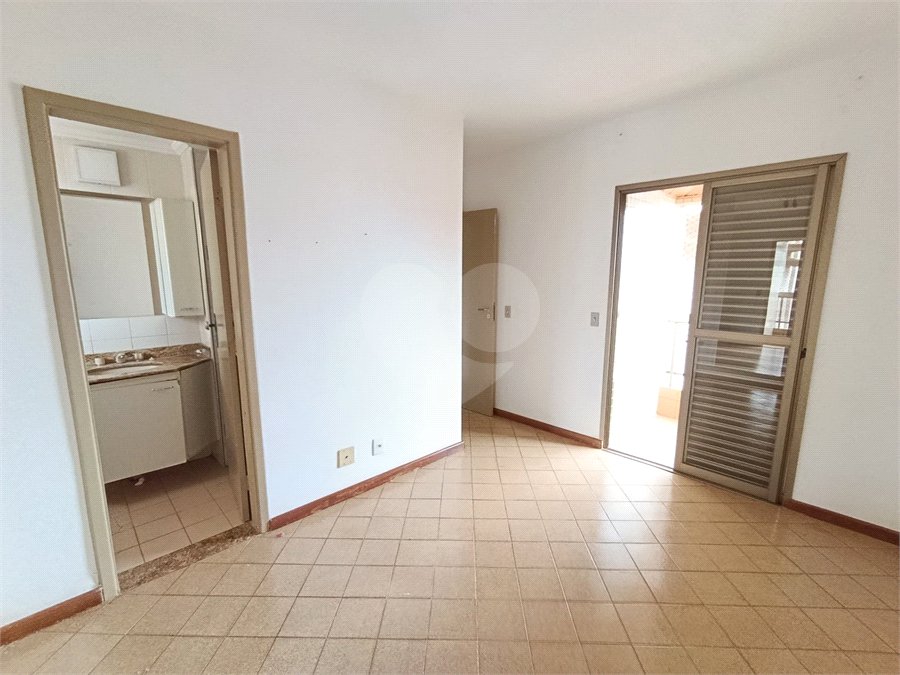 Apartamento à venda com 3 quartos, sendo 1 suíte, no Centro, Ribeirão Preto, SP