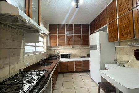 Casa à venda com 4 quartos, sendo 3 suítes,  em Jardim Franca, São Paulo, SP
