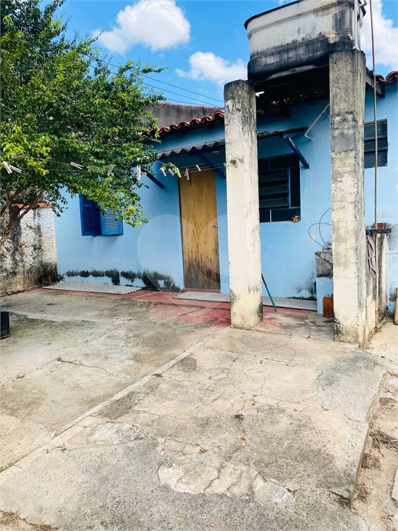 Casa à venda com 2 quartos, sendo 1 suíte, em Jardim Hungares, Sorocaba, SP