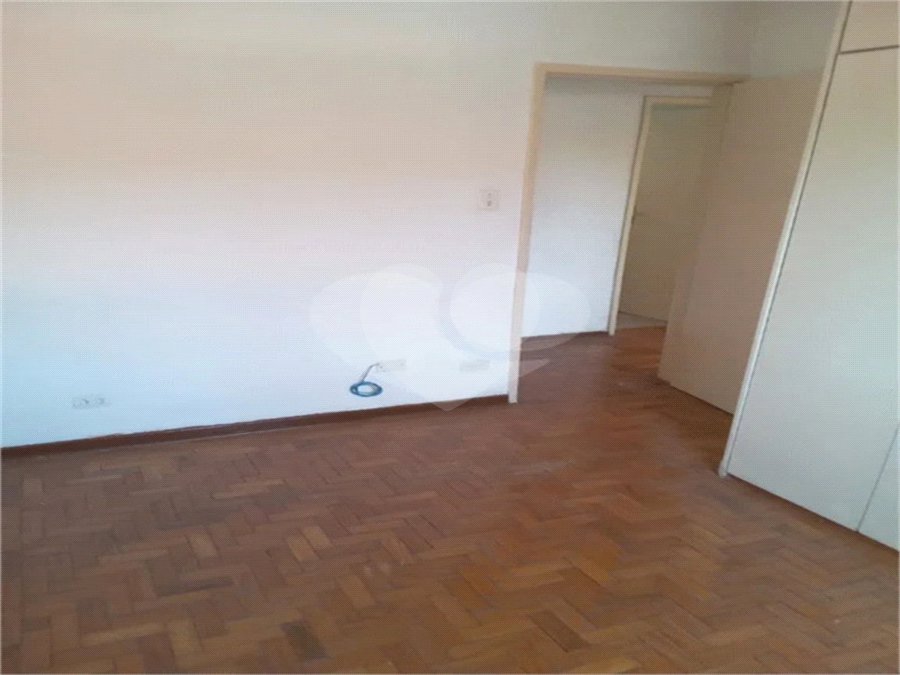 Sobrado à venda com 3 quartos em Planalto Paulista, São Paulo, SP