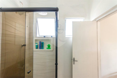 Casa à venda ou para alugar com 4 quartos, sendo 3 suítes,  em Jardim Vivan, São Paulo, SP