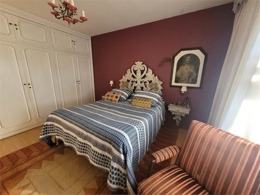 Sobrado à venda com 3 quartos, sendo 1 suíte, em Vila Hamburguesa, São Paulo, SP