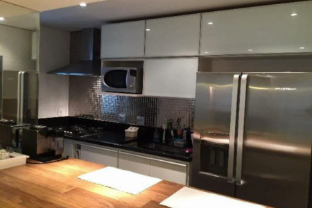 Apartamento à venda com 2 suítes em Real Parque, São Paulo, SP
