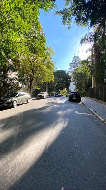 Apartamento à venda com 3 suítes em Vila Andrade, São Paulo, SP