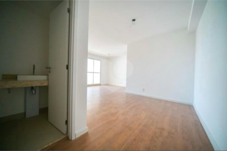 Apartamento à venda com 3 suítes em Vila Andrade, São Paulo, SP