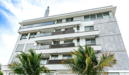 Apartamento à venda com 3 suítes em Jurerê, Florianópolis, SC
