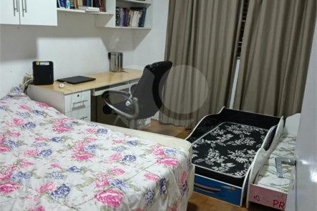 Apartamento à venda com 4 quartos, sendo 1 suíte, em Pinheiros, São Paulo, SP