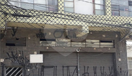 Prédio à venda em Parada Inglesa, São Paulo, SP