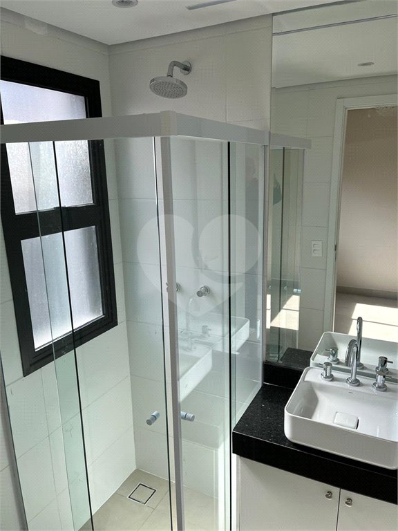 Casa à venda com 2 suítes no condomínio Cube Villa, São Paulo - SP