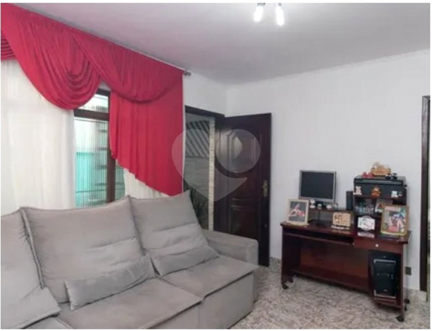Casa Térrea à venda com 4 quartos, sendo 1 suíte,  em Vila Mazzei, São Paulo, SP