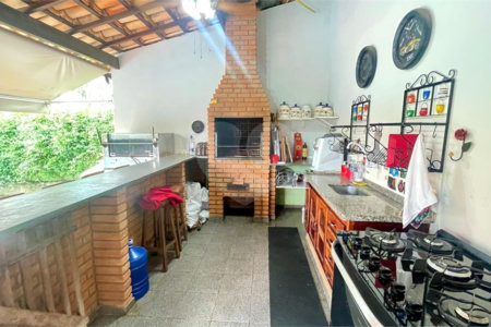 Casa à venda com 4 suítes no condomínio Vivendas do Lago, Sorocaba - SP
