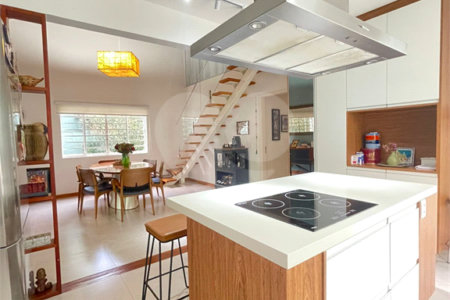 Casa à venda com 3 quartos, sendo 1 suíte, em Vila Esperia Ou Giglio, Atibaia, SP
