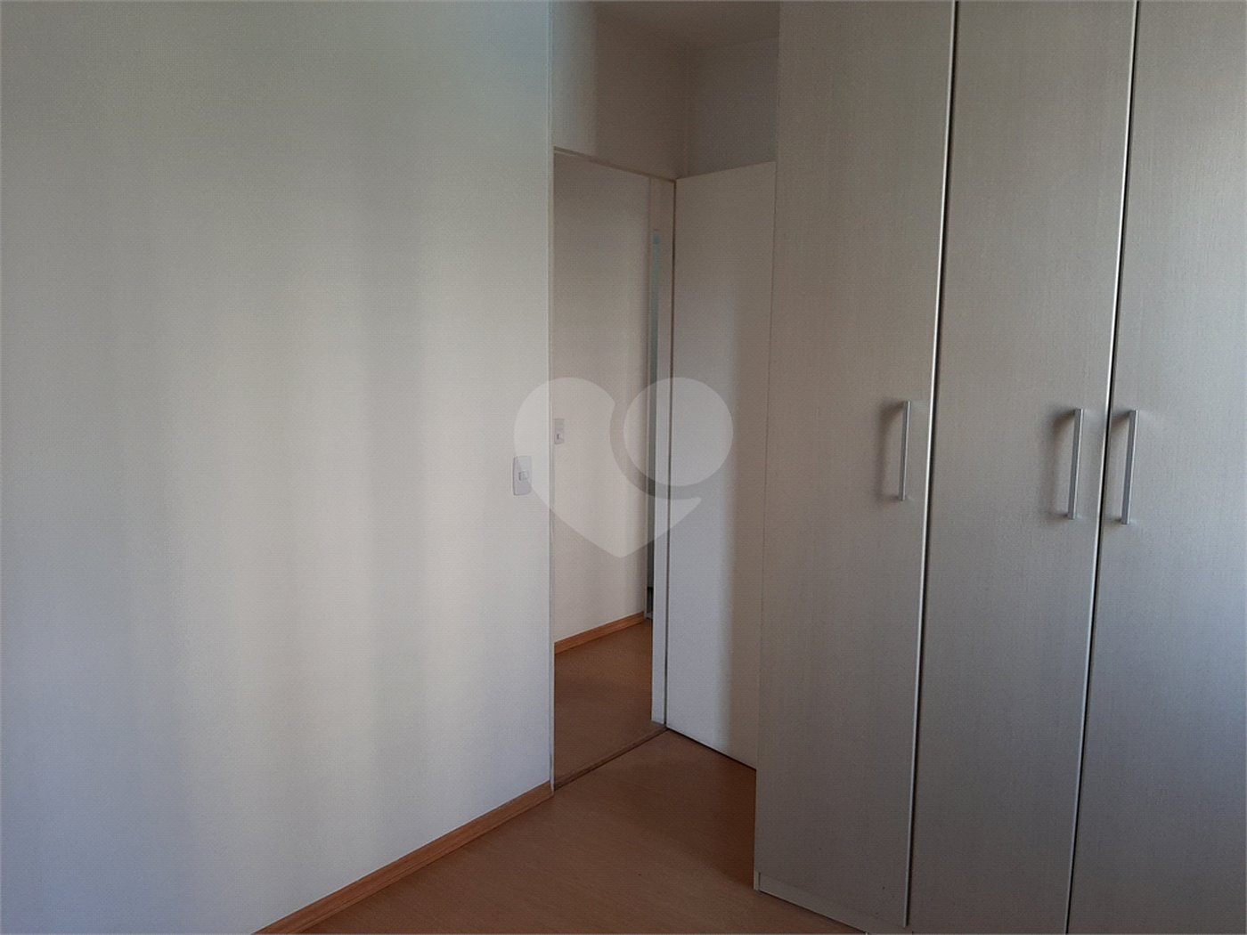 Apartamento à venda ou para alugar com 3 quartos, sendo 1 suíte,  em Vila Suzana, São Paulo, SP