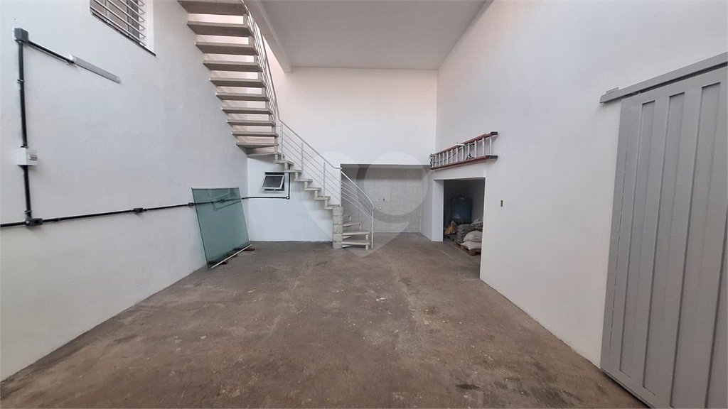 Casa à venda com 5 quartos, sendo 2 suítes,  em Vila Barão, Sorocaba, SP