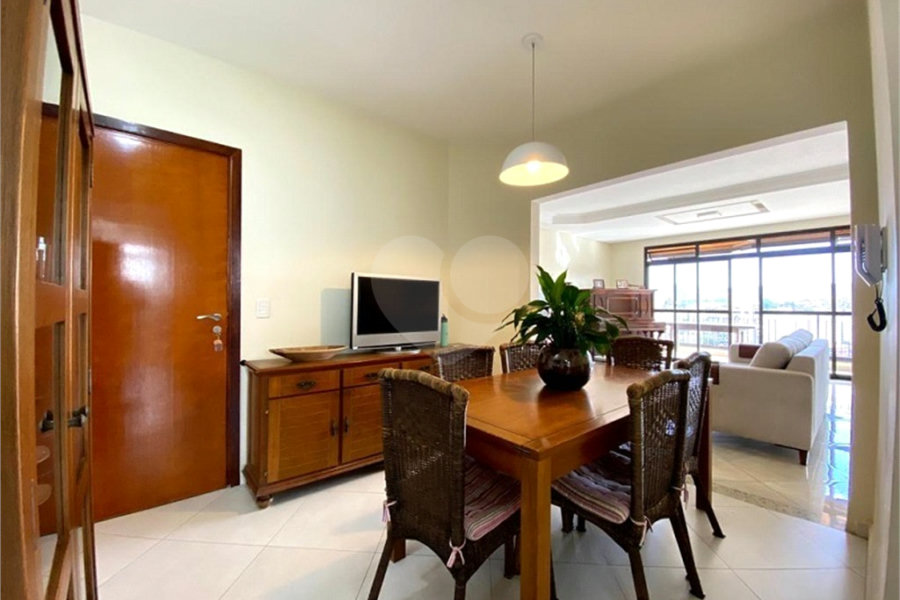Apartamento à venda com 3 quartos, sendo 1 suíte, em Vila Rosália, Guarulhos, SP