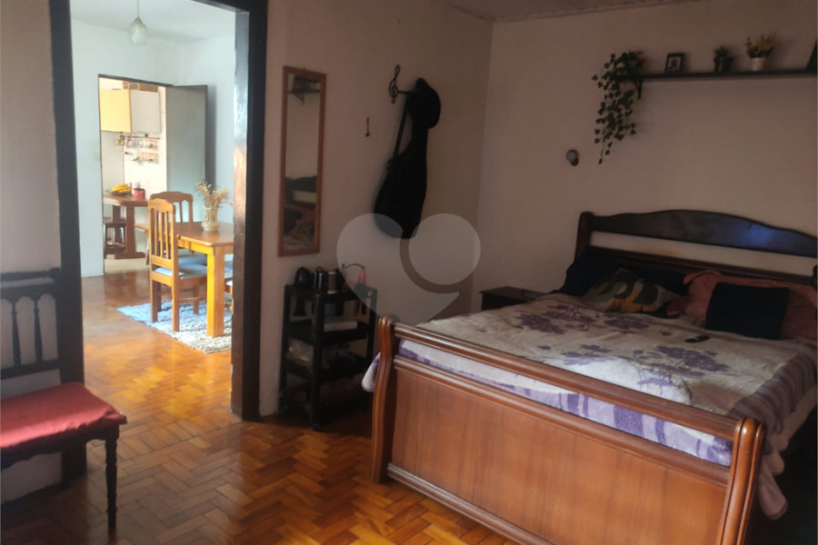 Sobrado à venda com 3 quartos no Brasilândia, São Paulo, SP