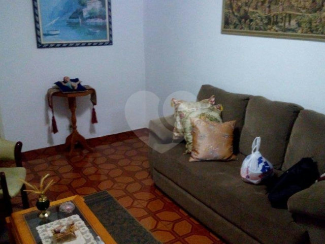 Casa Térrea à venda com 3 quartos em Imirim, São Paulo, SP