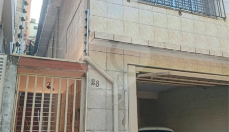 Sobrado à venda com 2 quartos, sendo 1 suíte, em Chora Menino, São Paulo, SP