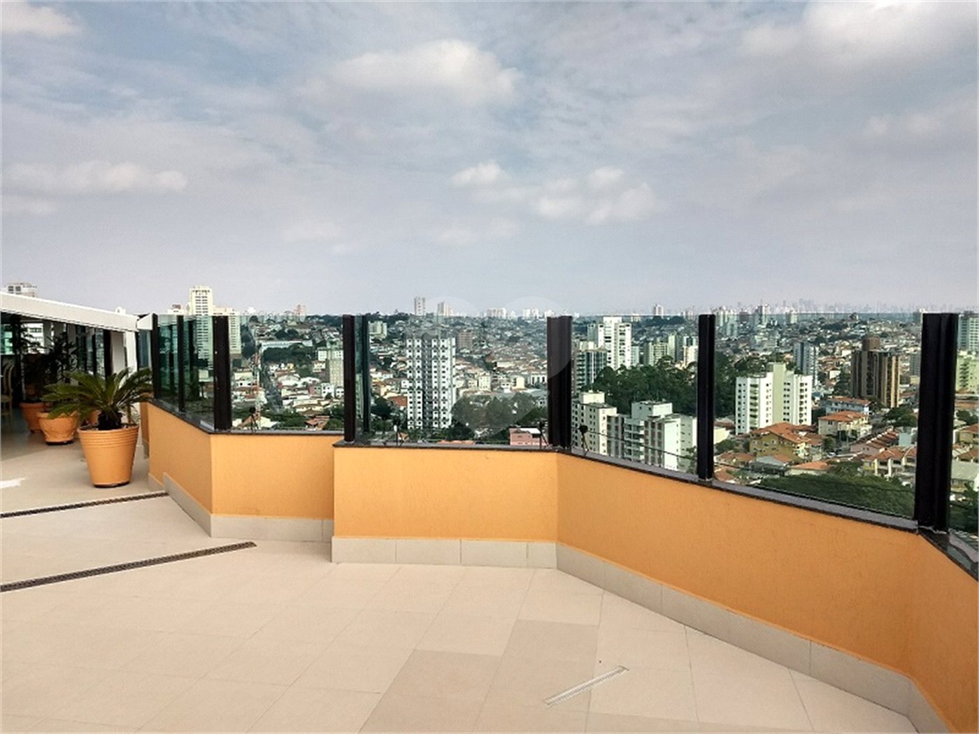 Triplex à venda com 4 suítes em Vila Paulicéia, São Paulo, SP