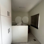 Casa à venda com 4 quartos, sendo 2 suítes, no condomínio Zuleika Jabour, Salto - SP