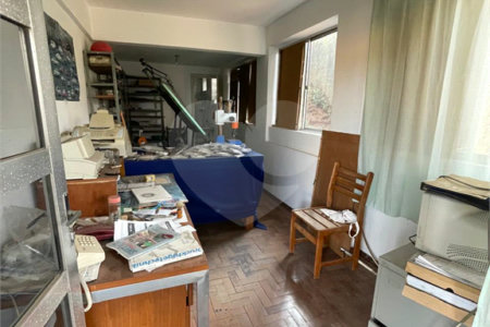 Casa à venda com 3 quartos, sendo 1 suíte, em Jardim Panorama, São Paulo, SP