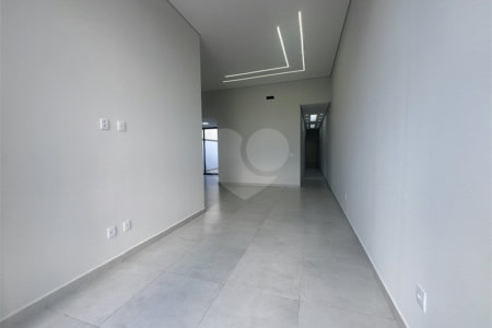 Casa à venda com 3 quartos, sendo 1 suíte, no condomínio Residencial Villagio Wanel, Sorocaba - SP