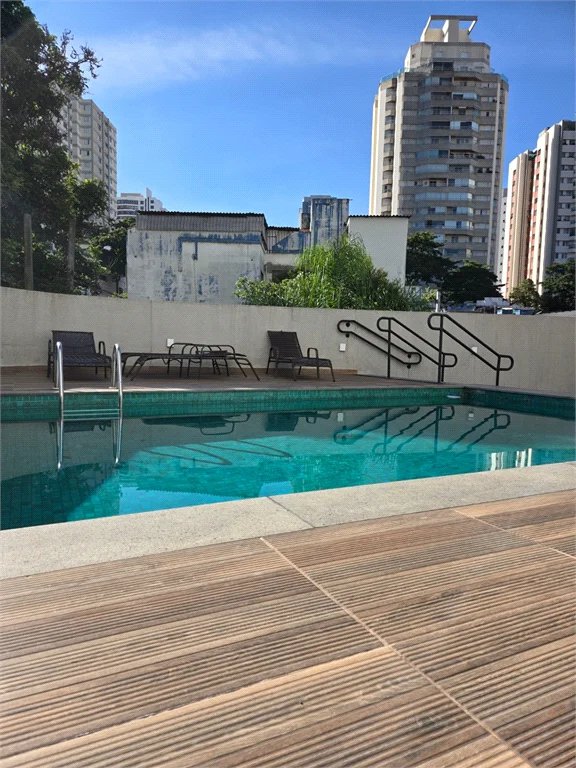 Apartamento à venda com 2 quartos, sendo 1 suíte,  em Vila Romana, São Paulo, SP