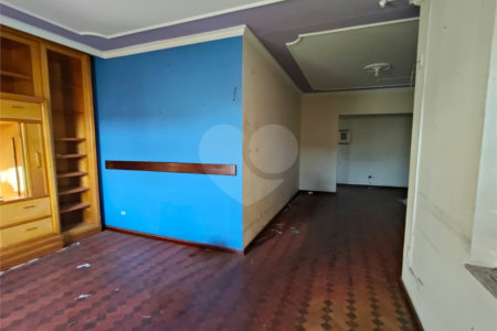 Casa à venda com 3 quartos, sendo 1 suíte,  no Centro, Itapetininga, SP