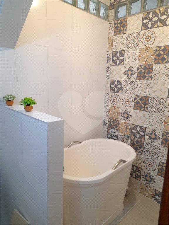 Casa à venda com 3 quartos, sendo 1 suíte,  em Água Espraiada (caucaia do Alto), Cotia, SP