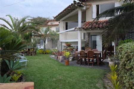 Casa à venda com 5 quartos, sendo 1 suíte,  em Praia Rasa, Armação dos Búzios, RJ