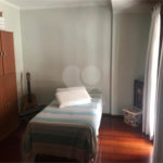 Casa à venda com 3 quartos, sendo 1 suíte, no condomínio Morada de Itapuã, São Paulo - SP