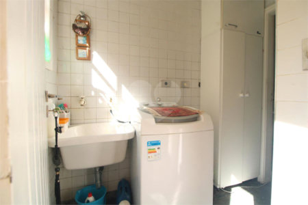 Sobrado à venda com 3 quartos, sendo 1 suíte,  em Jardim Prudência, São Paulo, SP