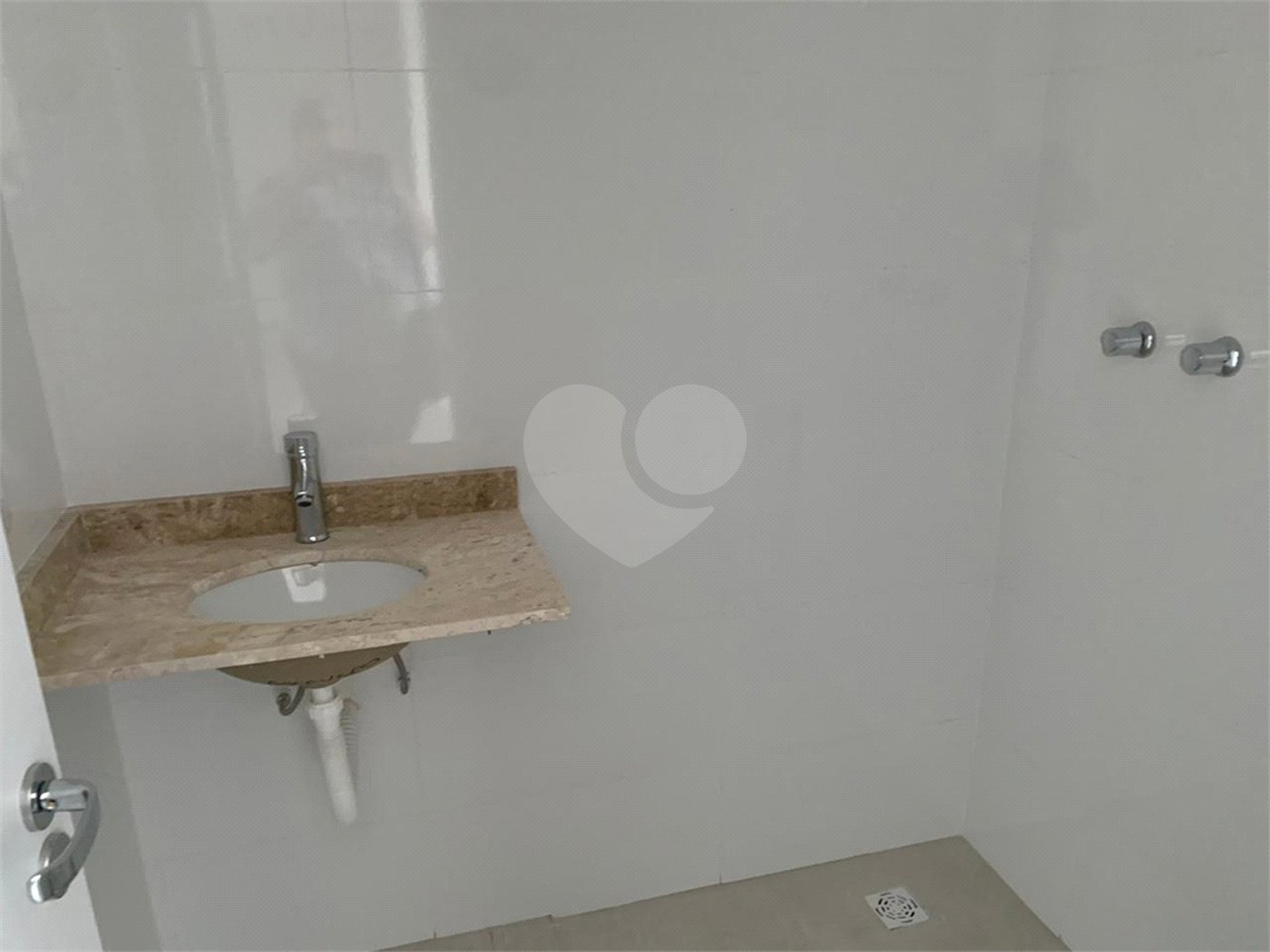 Apartamento à venda com 2 quartos, sendo 1 suíte,  em Santana, São Paulo, SP