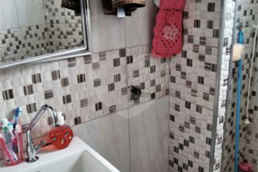 Sobrado à venda com 4 quartos em Parada Inglesa, São Paulo, SP