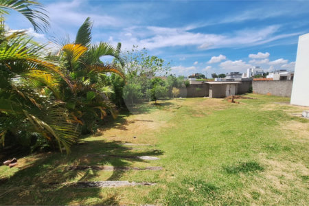 Casa à venda com 4 quartos, sendo 3 suítes,  no condomínio Fazenda Alta Vista, Salto de Pirapora - SP