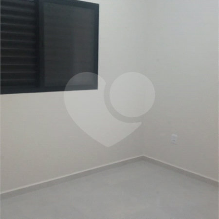 Casa Térrea à venda com 3 quartos, sendo 1 suíte,  no Centro, Bom Jesus dos Perdões, SP